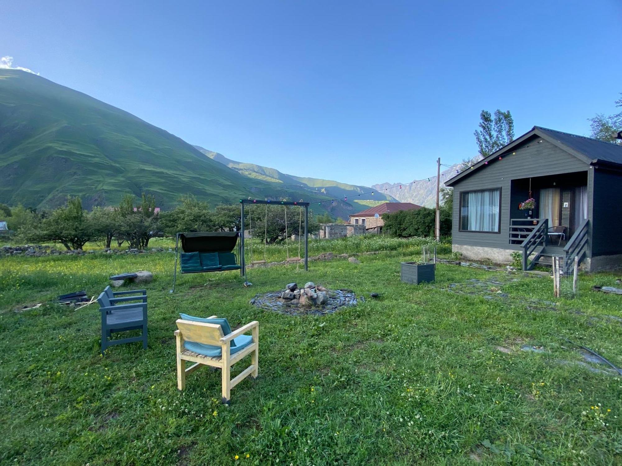 Cottage Kazbegi Sioni Екстериор снимка