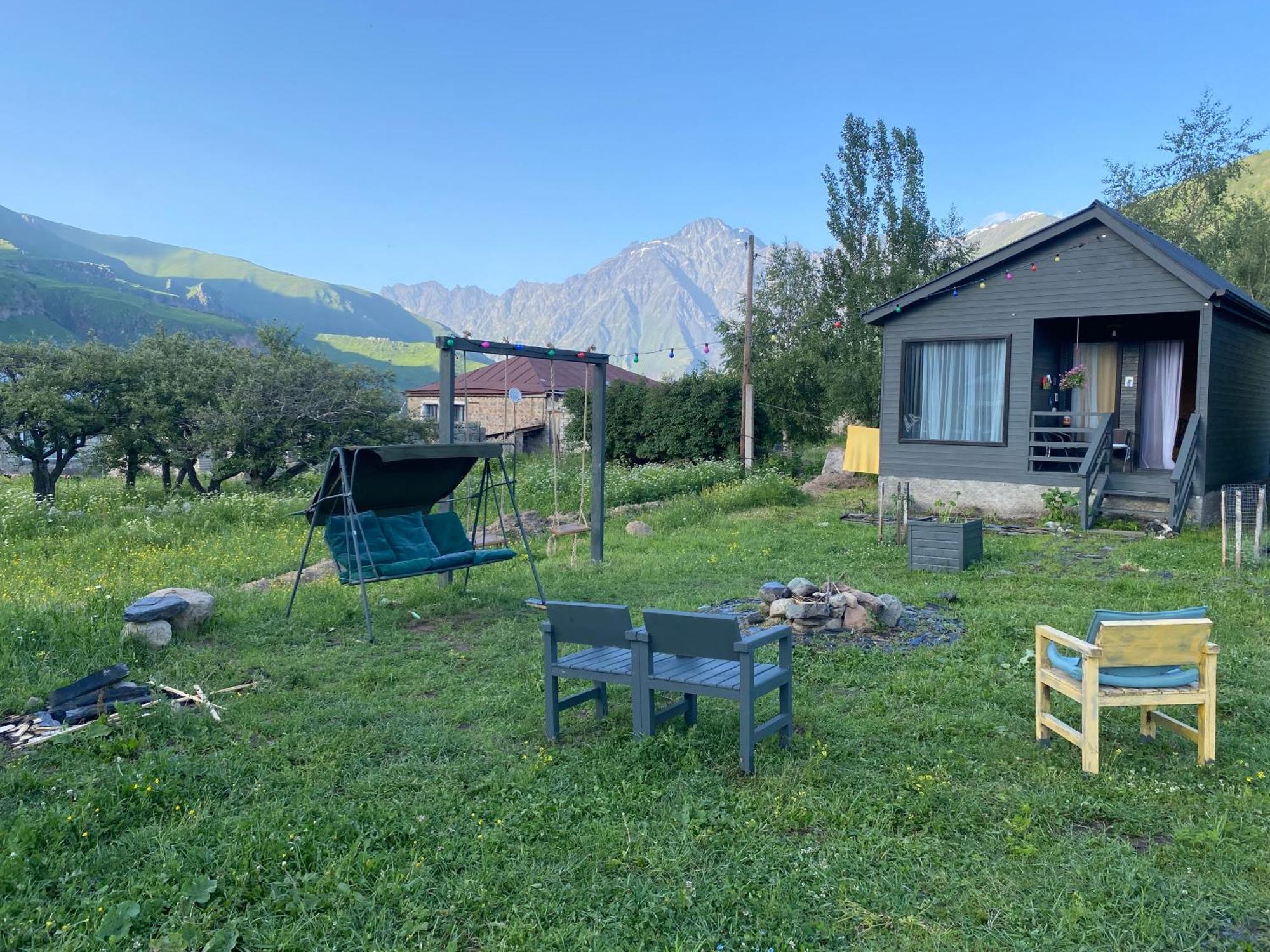 Cottage Kazbegi Sioni Екстериор снимка